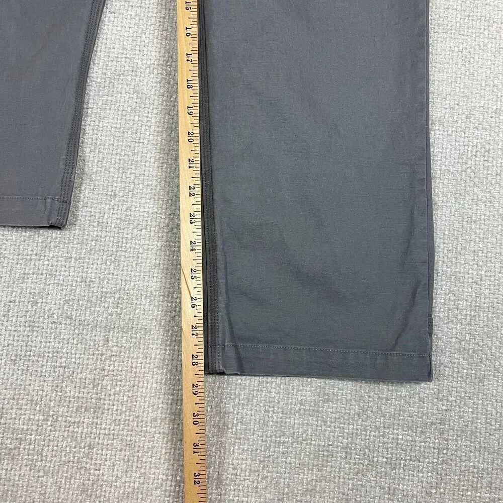 Duluth Trading Co Flex Ballroom Khakis Pants Mens 34x30 (Fit 34x29) Relaxed Gray
